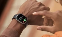 person answering call on Apple Watch Series 8